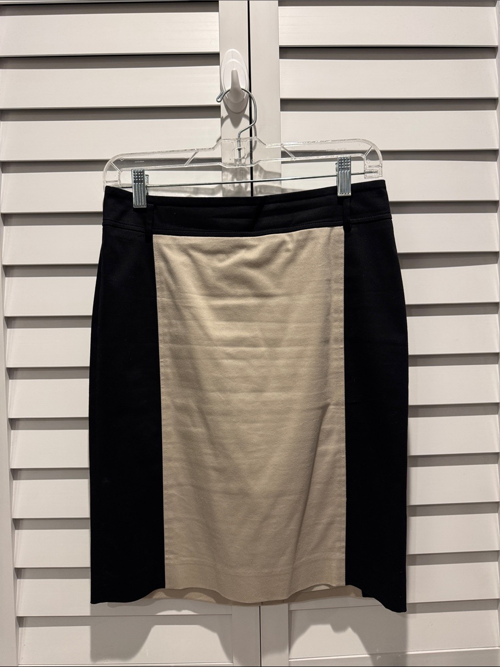 Ann Taylor lined Two-Tone Pencil Skirt in Black and Tan.